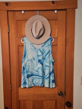 Love Blue Marble V-Neck Tank Top